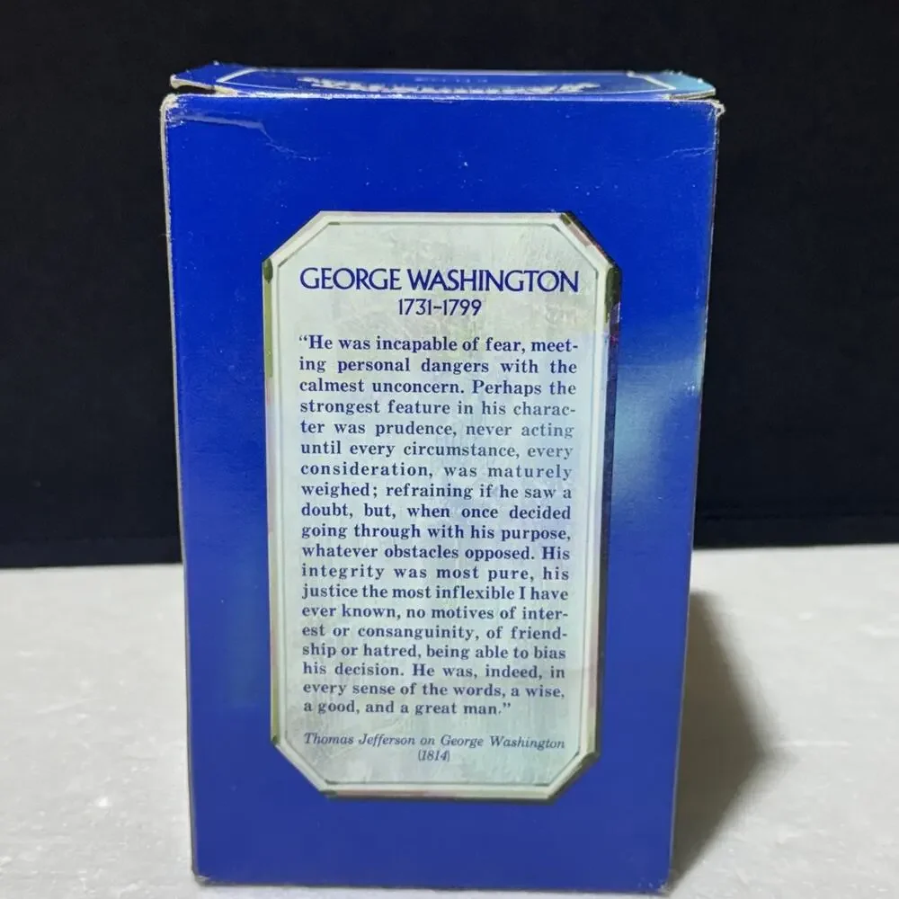 Vintage Avon President George Washington Decanter Full Collectable - W/ Box